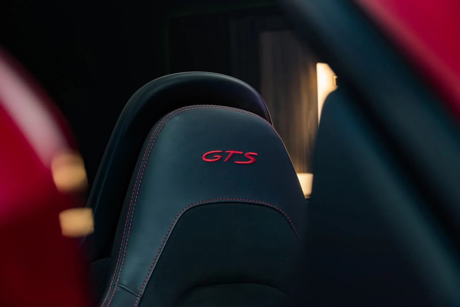 Espaldar de silla de un Porsche Boxster GTS